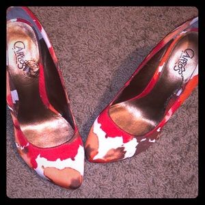 Carlos Santana heels